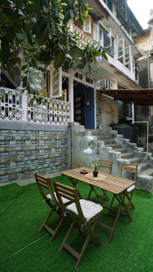 Gosolo Stays Bandra Hostel ムンバイ エクステリア 写真